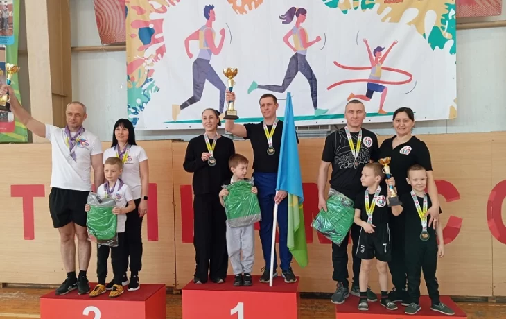 Кузнечане завоевали бронзу на областном фестиваля «Папа, мама, я - спортивная семья»